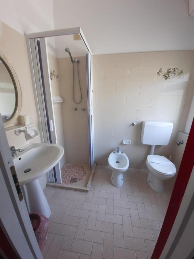 קיאנצ'נו טרמה Hotel Vittoria מראה חיצוני תמונה
