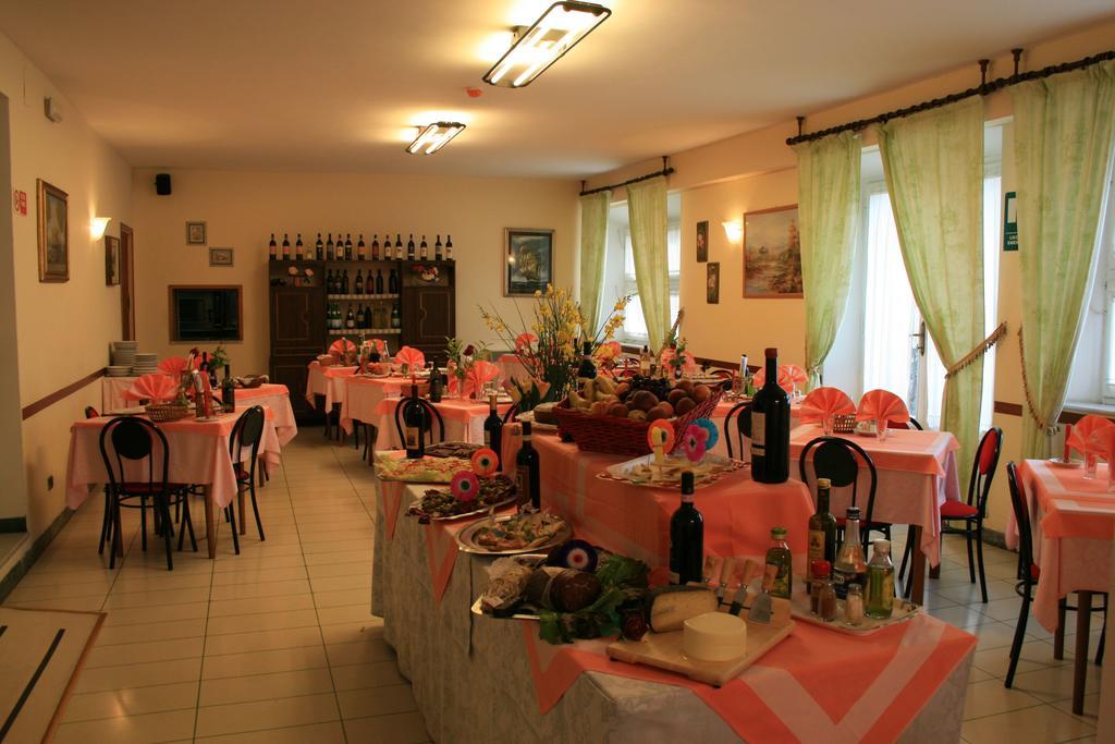 קיאנצ'נו טרמה Hotel Vittoria מראה חיצוני תמונה